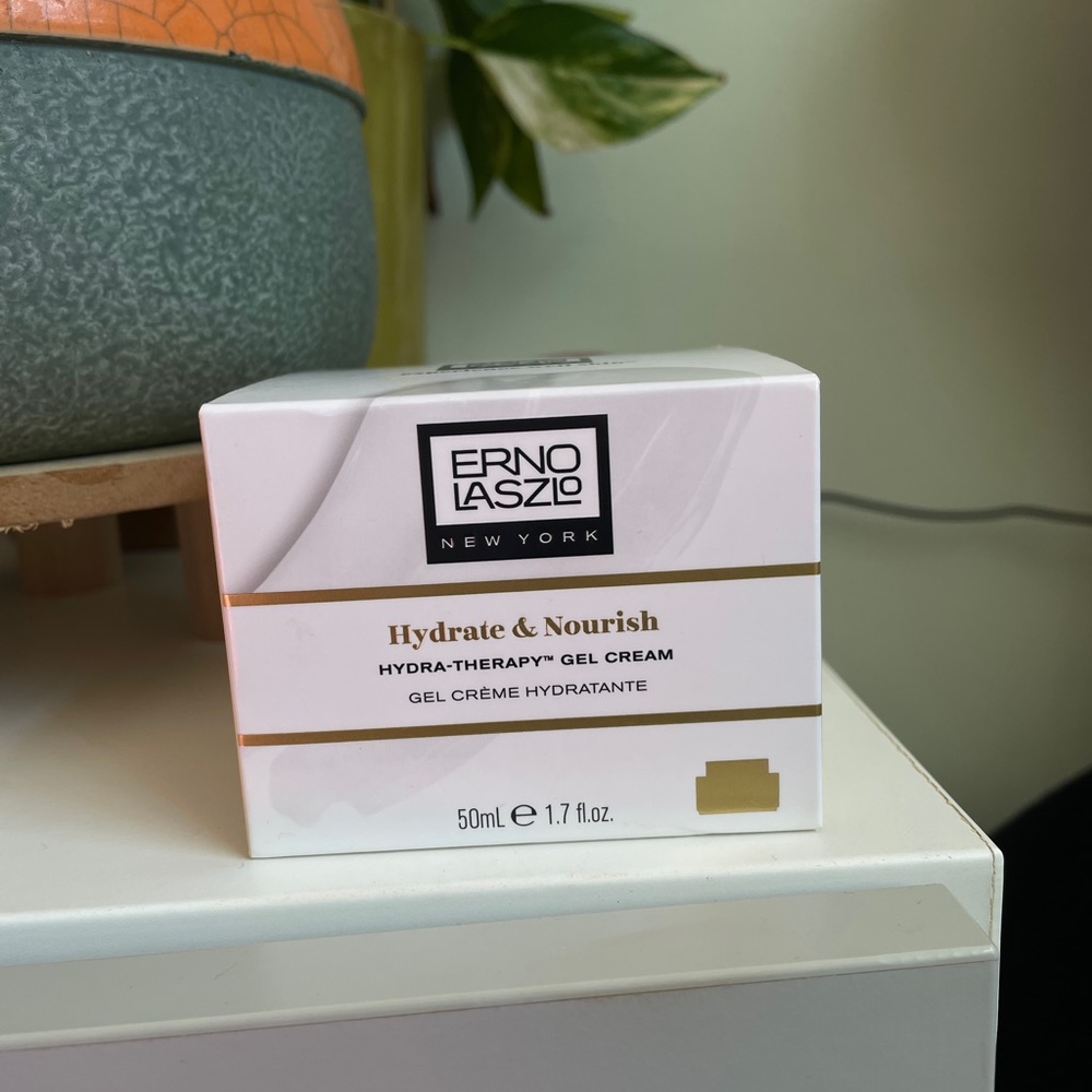 Erno Laslo Hydrate and Nourish. Mattifying Moisturizer